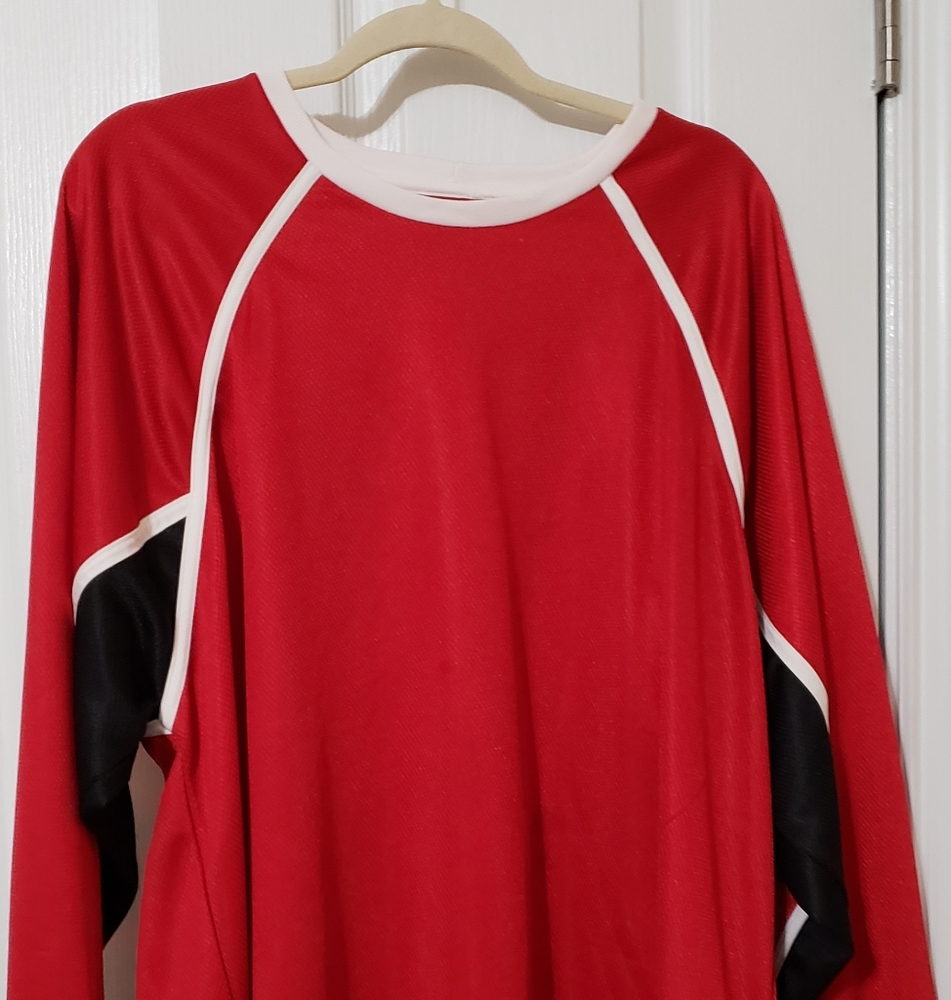 ❤Men's XL red sport long sleeves shirt